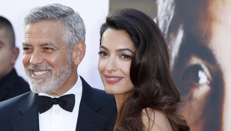 George Clooney e Amal con la famiglia