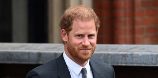 harry buckingham palace