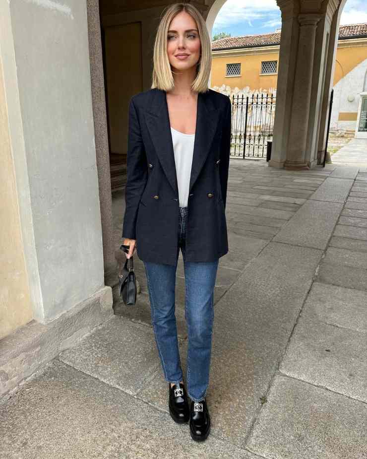 Chiara Ferragni al lavoro