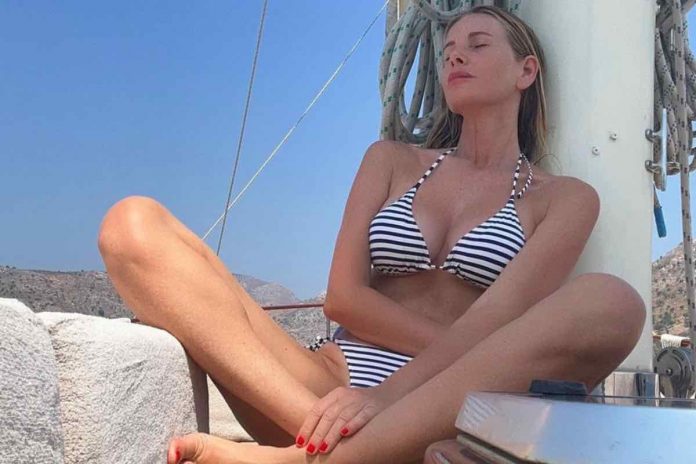 Alessia Marcuzzi Alessia Marcuzzi in vacanza in Turchia, le foto splendide coi suoi ragazzi