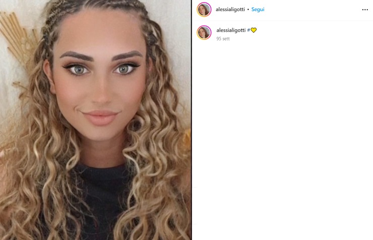 alessia ligotti capelli biondi ricci instagram 