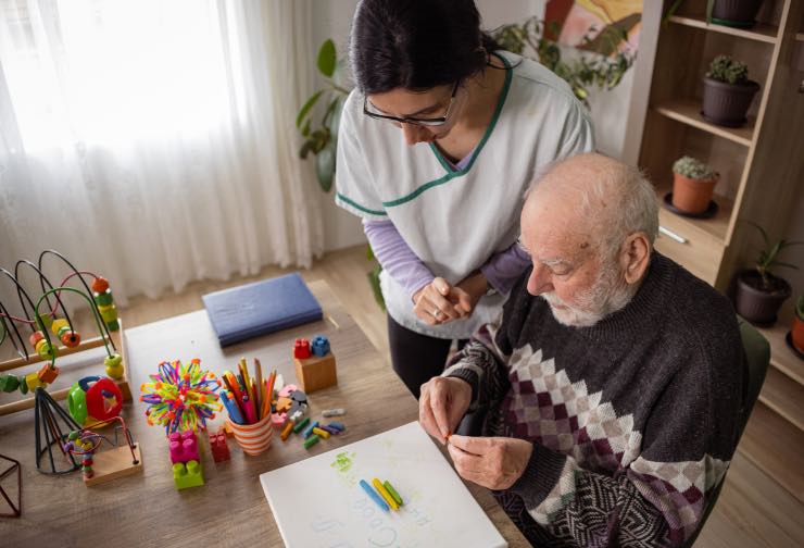 Conoscere l'Alzheimer per gestirlo meglio: i tre stadi della malattia