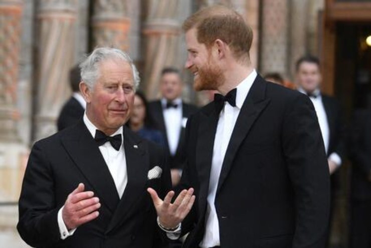 harry e carlo parleranno per la prima volta dopo le tensioni degli ultimi mesi