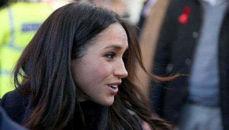 meghan markle gli orecchini sporchi di sangue