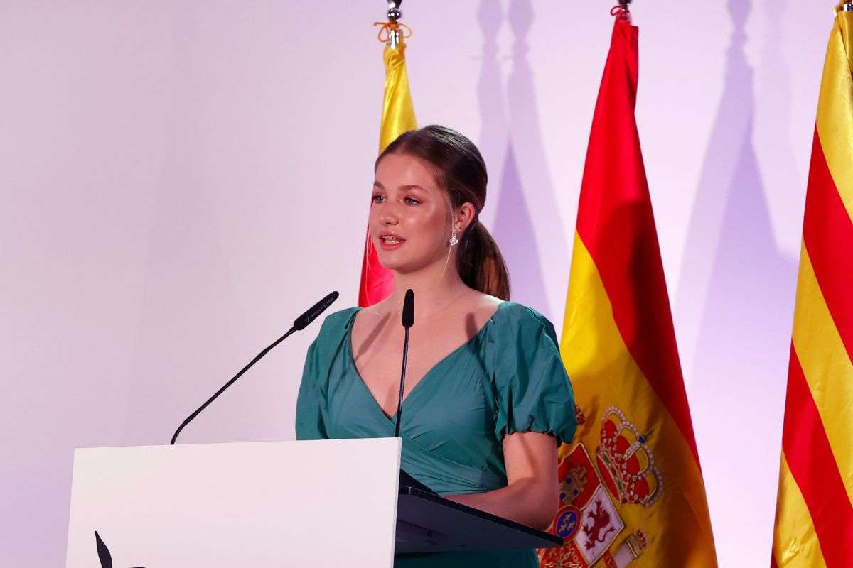 principessa leonor borsa zara