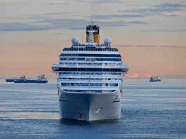crociera nave viaggio cosa fare