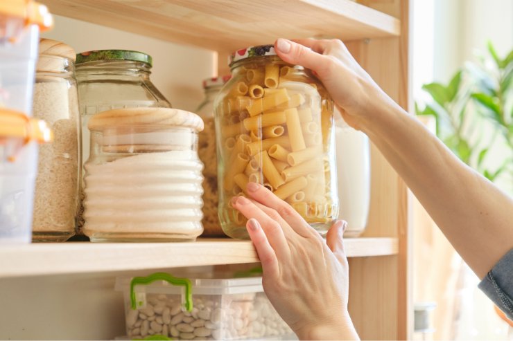 Contenitori ermetici, barattoli per cucina edispensa