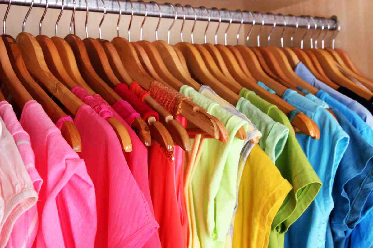 Come abbinare colori abbigliamento color blocking