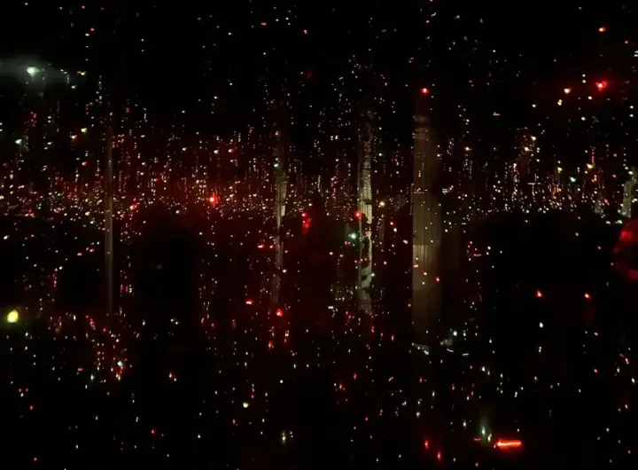Yayoi Kusama, addio alla regina dei pois: l'eredità dell'artista che ha rivoluzionato l'avanguardia