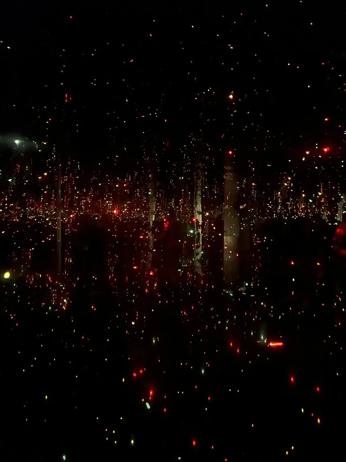 Yayoi Kusama, addio alla regina dei pois: l'eredità dell'artista che ha rivoluzionato l'avanguardia (2)