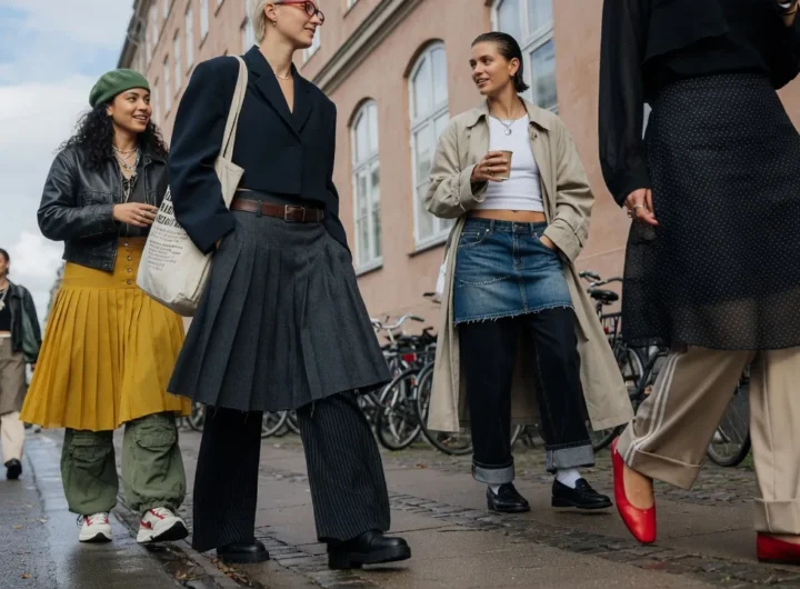 Skirt over pants: il trend di Copenhagen Fashion Week che puoi replicare
